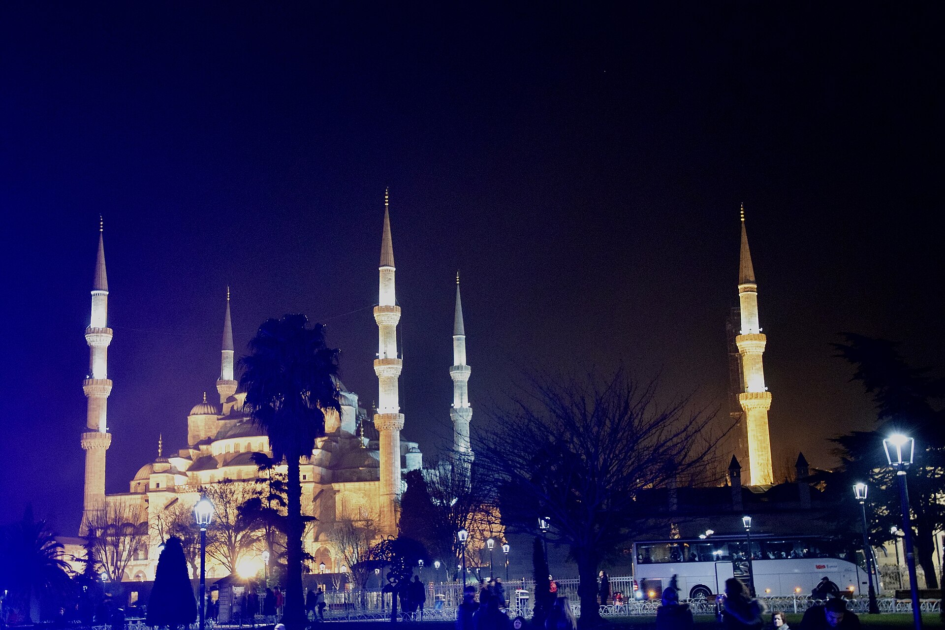 Istanbul Airport to Sultanahmet: Distance, Drive Time and What the Ride Is Like